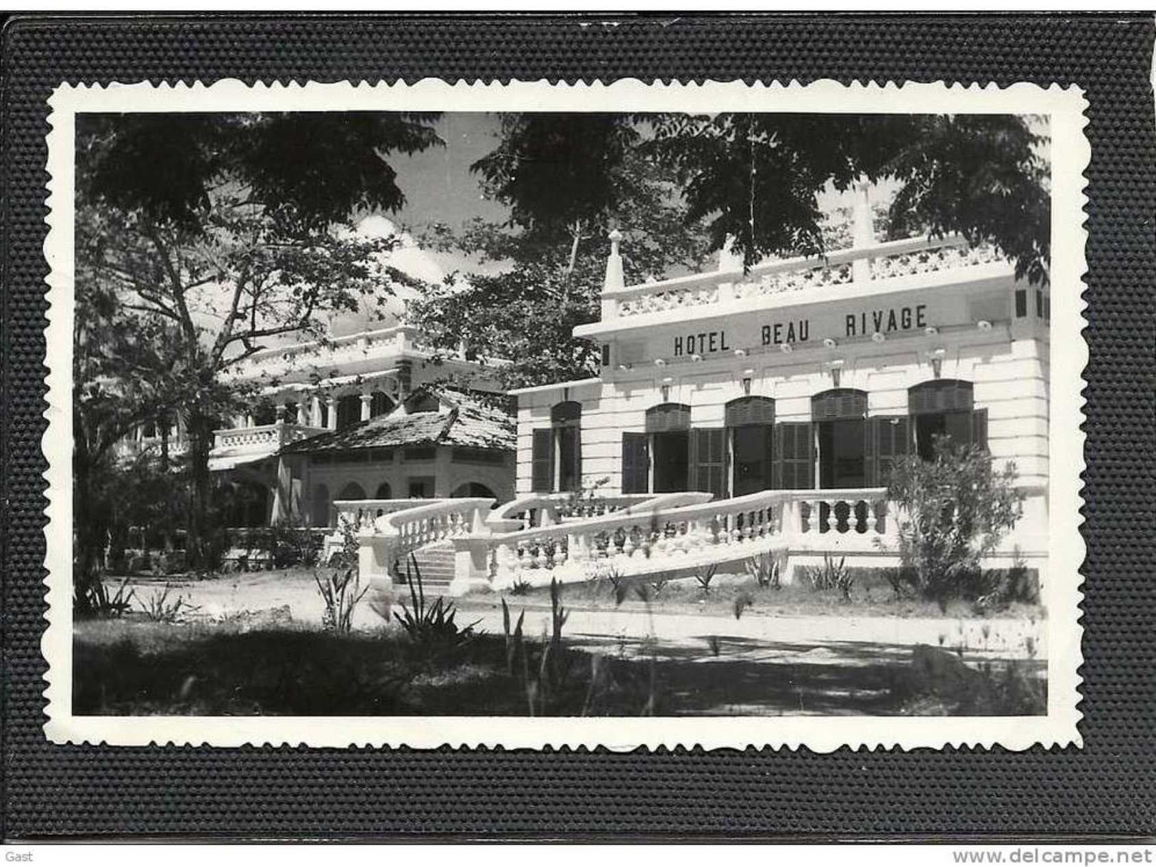 Ảnh tư liệu khách sạn Beau Rivage